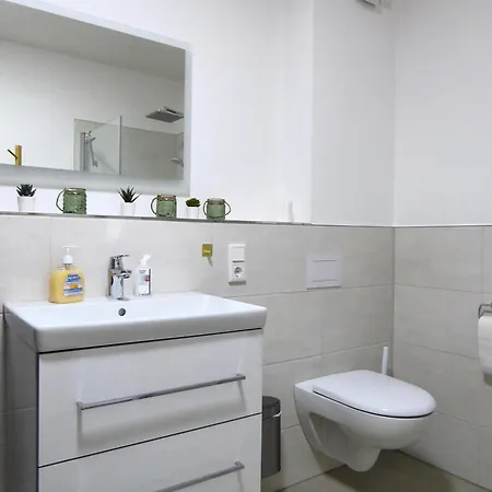Lifestyle New With Privat Sauna 4 Pers Wifi Ner Lift Apartment
